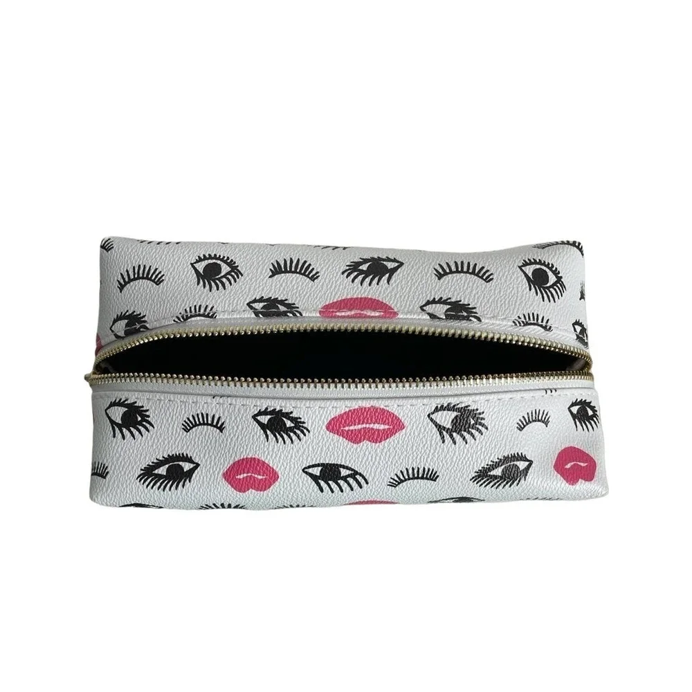 🍀Imoshion Eyelashes and Lips Faux Pebbled Leather Cosmetic Bag Brand New